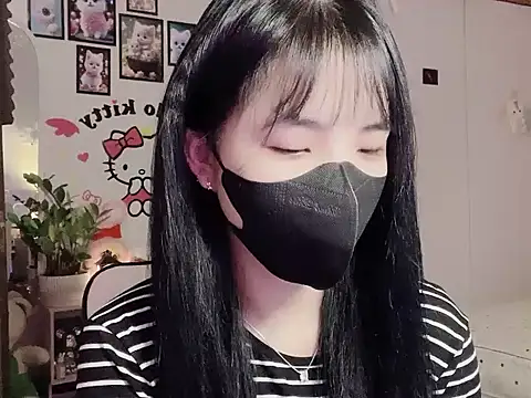 Snapshot of keelinnn19 chatting on 25, 11, 2025 keelinnn19 online show from 25, 11, 2025