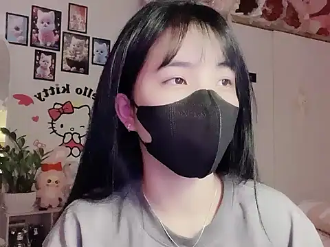 Snapshot of keelinnn19 chatting on 14, 11, 2025 keelinnn19 online show from 14, 11, 2025