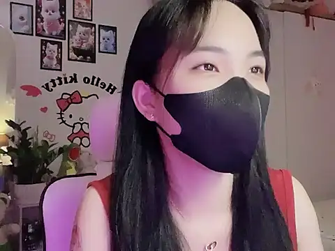 Snapshot of keelinnn19 chatting on 12, 10, 2025 keelinnn19 online show from 12, 10, 2025