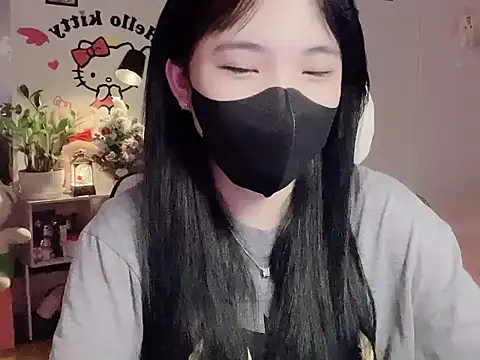 keelinnn19 online show from 13, 12, 2025