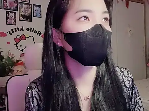 Snapshot of keelinnn19 chatting on 26, 10, 2025 keelinnn19 online show from 26, 10, 2025