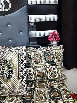 Suhana Darling online show from 25, 2, 2026