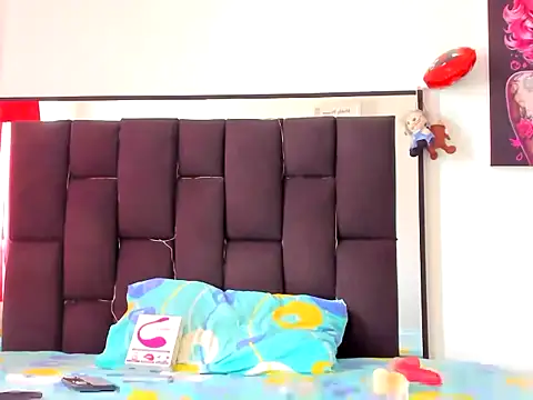 xamila muaa online show from 31, 10, 2025