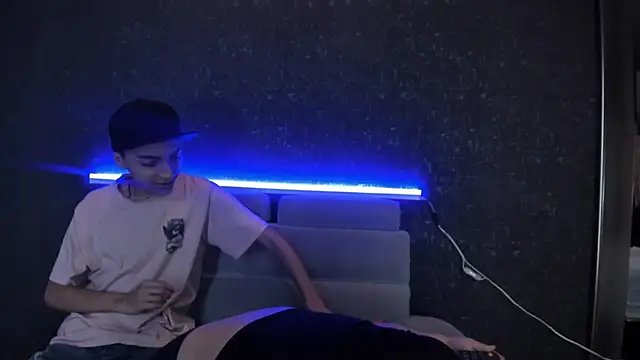 NickandAbby  online show from 25, 5, 2026