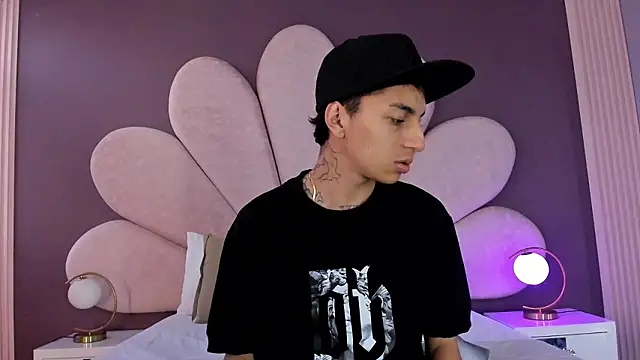 NickandAbby  online show from 7, 2, 2026