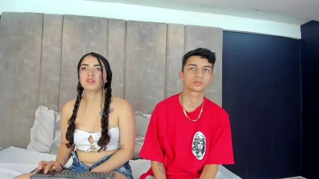 NickandAbby  online show from 13, 2, 2026