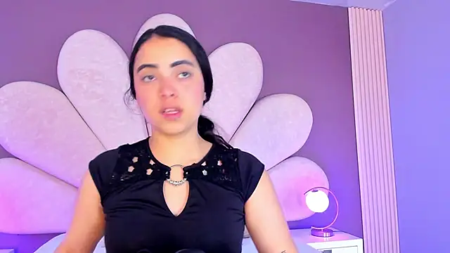 NickandAbby  online show from 5, 4, 2026