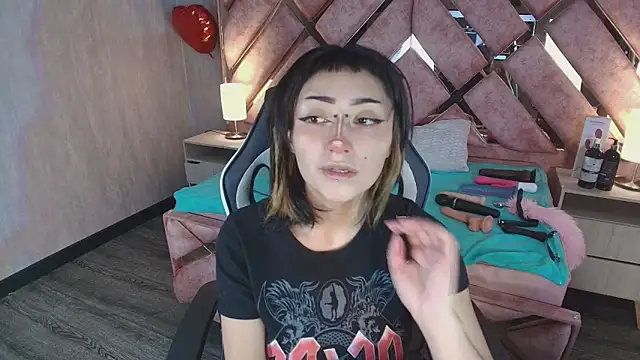 Babyyrasta666 online show from 5, 3, 2026