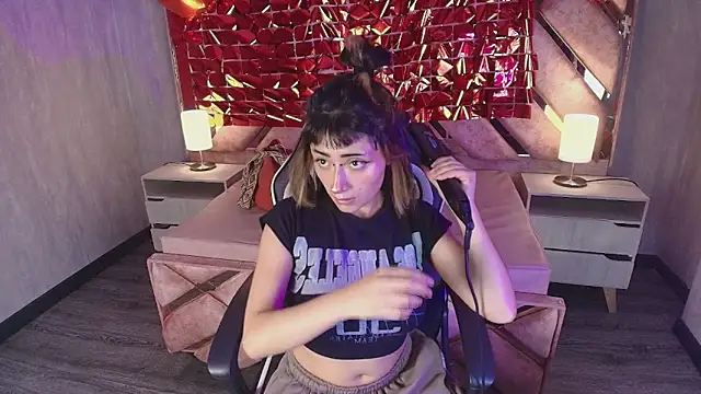 Babyyrasta666 online show from 3, 3, 2026