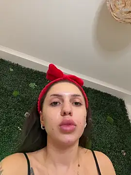 sexyanais online show from 17, 11, 2025