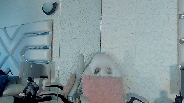 TatiLee online show from 6, 3, 2026