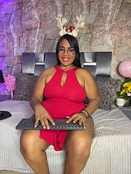 Snapshot of aranzzalatin chatting on 1, 12, 2025 aranzzalatin online show from 1, 12, 2025