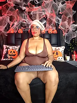 Snapshot of aranzzalatin chatting on 2, 11, 2025 aranzzalatin online show from 2, 11, 2025