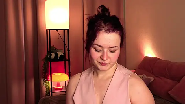 MeghanEdge online show from 27, 9, 2025