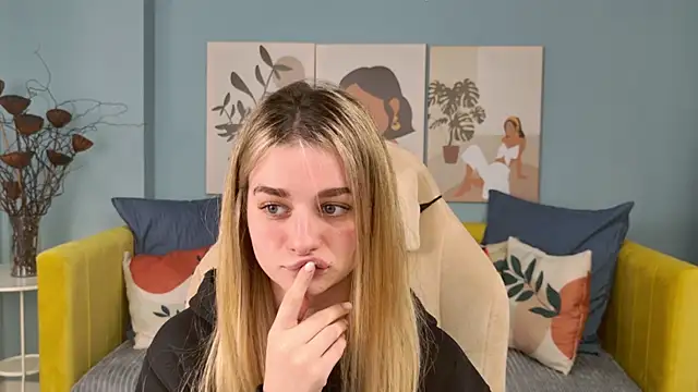 SweetyLicky online show from 29, 11, 2025