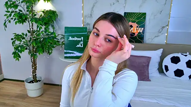 SweetyLicky online show from 28, 6, 2026