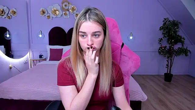 SweetyLicky online show from 8, 11, 2025