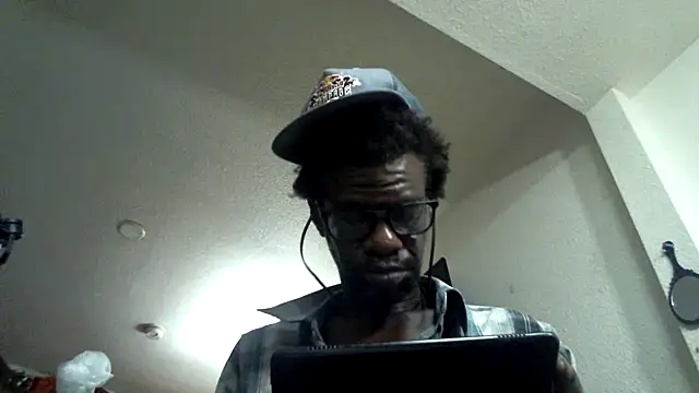 Snapshot of boiblacknasty2025 chatting on 1, 11, 2025 boiblacknasty2025 online show from 1, 11, 2025