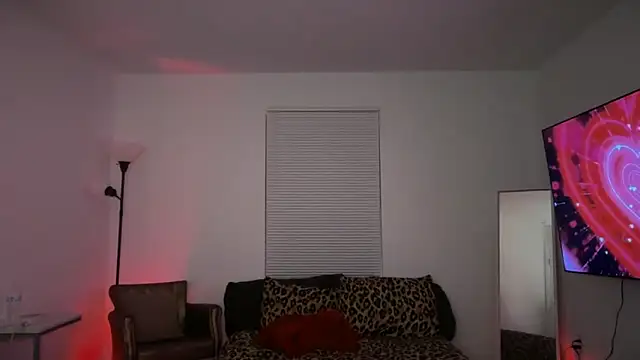 Snapshot of miasecretx chatting on 17, 11, 2025 miasecretx online show from 17, 11, 2025