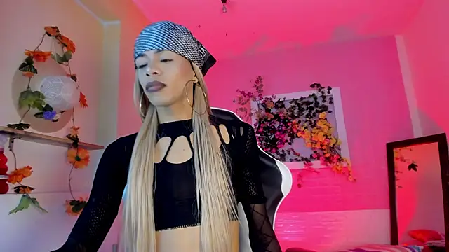 Katy bratz  online show from 11, 7, 2026
