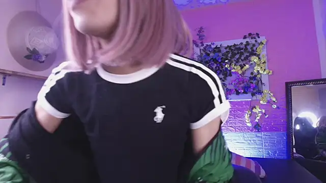 Katy bratz  online show from 26, 10, 2025