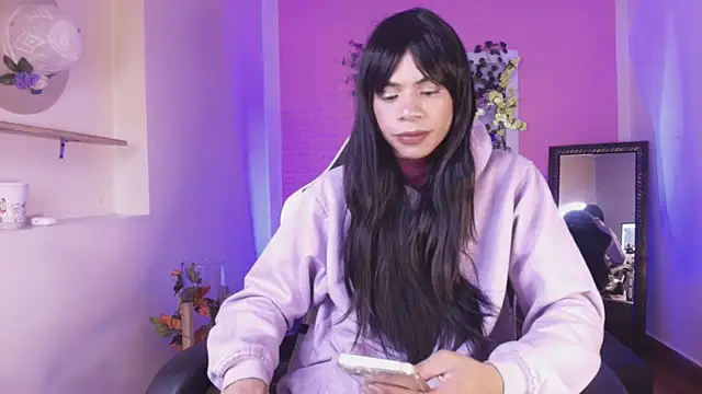 Katy bratz  online show from 27, 10, 2025