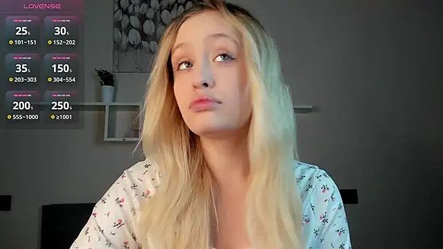 Julliakoill online show from 14, 11, 2025