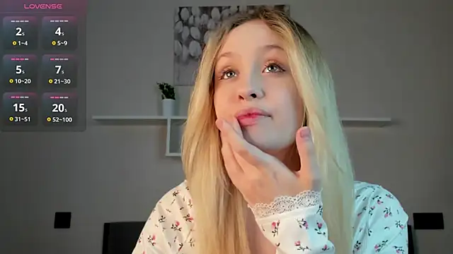 Julliakoill online show from 15, 11, 2025