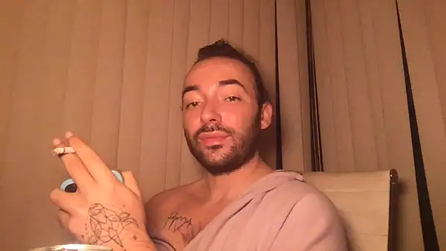 Stevey5894 online show from 11, 10, 2025