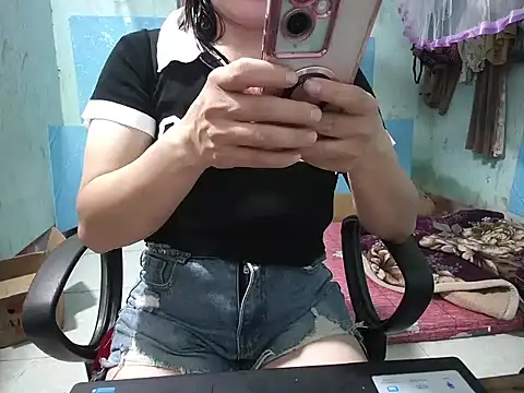 Xue weng online show from 21, 10, 2025