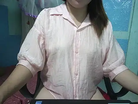 Snapshot of Xue_weng chatting on 12, 9, 2025 Xue weng online show from 12, 9, 2025