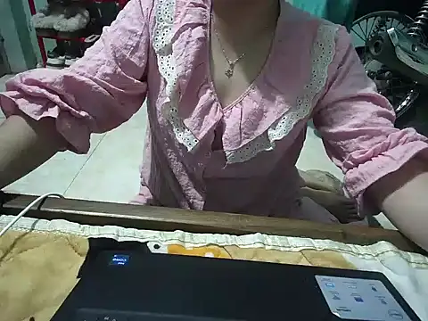 Xue weng online show from 10, 3, 2026