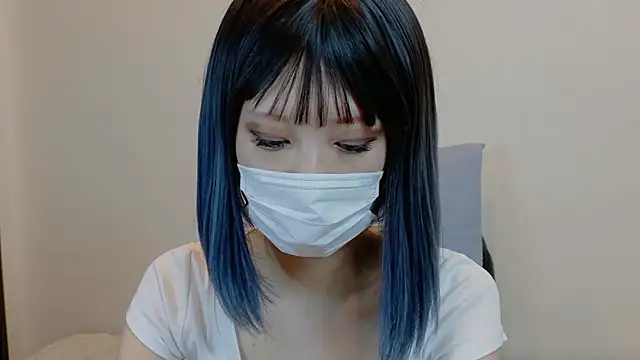 sarina at online show from 15, 11, 2025