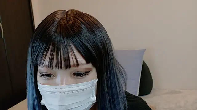 sarina at online show from 27, 2, 2026