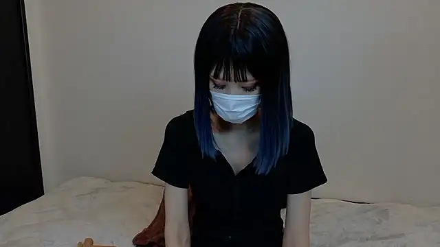 sarina at online show from 11, 10, 2025