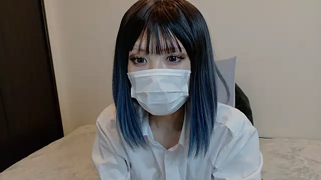 sarina at online show from 29, 3, 2026