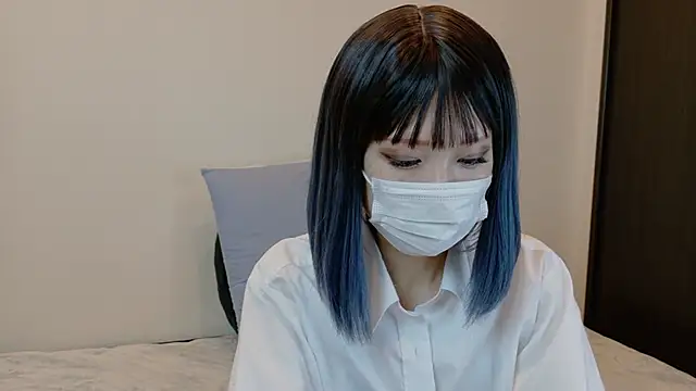 sarina at online show from 16, 2, 2026