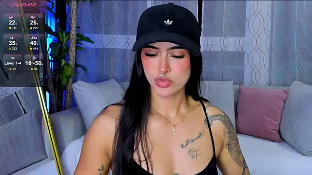 Snapshot of Valkyrie_sky chatting on 24, 7, 2026 Valkyrie sky online show from 24, 7, 2026
