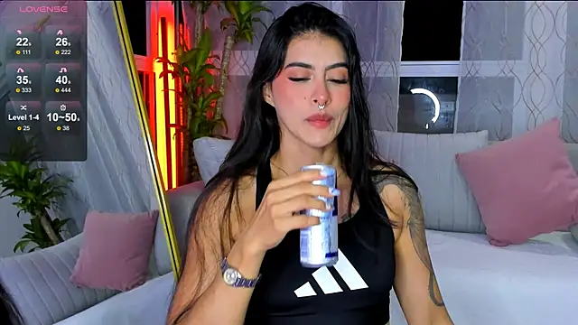 Snapshot of Valkyrie_sky chatting on 10, 7, 2026 Valkyrie sky online show from 10, 7, 2026