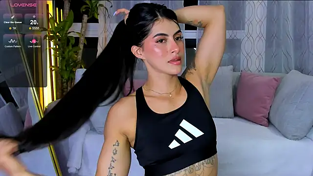 Snapshot of Valkyrie_sky chatting on 15, 7, 2026 Valkyrie sky online show from 15, 7, 2026