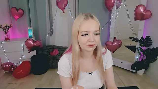 BellaMontgomery online show from 25, 2, 2026