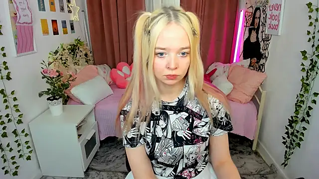 BellaMontgomery online show from 7, 2, 2026