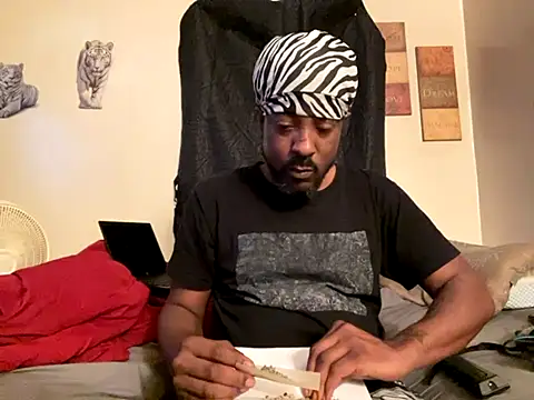 viceutk1 online show from 10, 10, 2025