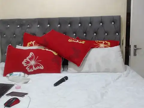 CouplesX96xx online show from 11, 11, 2025