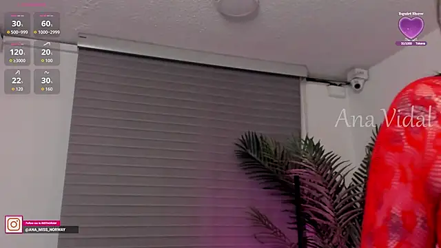 Snapshot of Miss_norway chatting on 7, 11, 2025 Miss norway online show from 7, 11, 2025