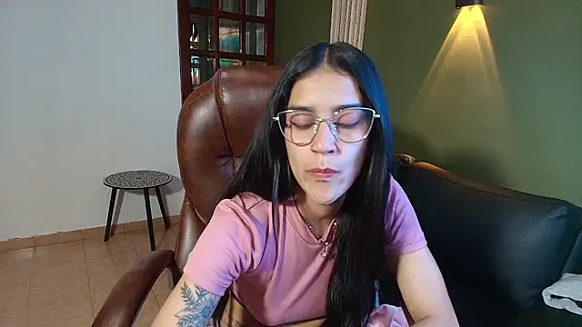 DanielaMonroe online show from 4, 11, 2025