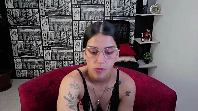DanielaMonroe online show from 25, 5, 2026