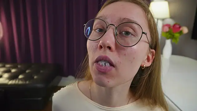 HarrietGeorge online show from 21, 9, 2025