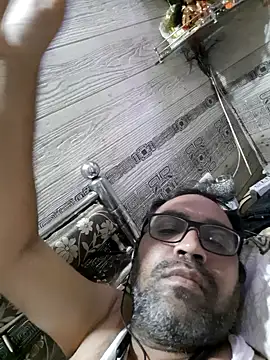 Hot-boy077 online show from 6, 3, 2026