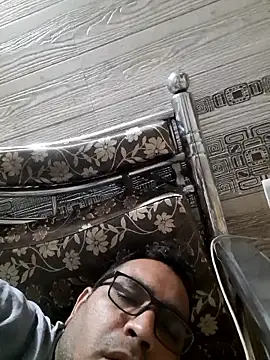 Hot-boy077 online show from 7, 1, 2026